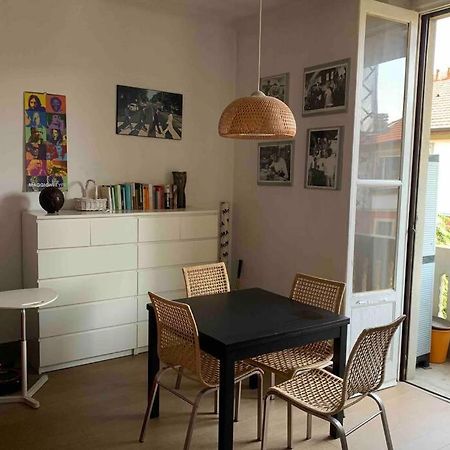 Appartamento Splendido Con Tutti Servizi In Zona Navigli Милан Экстерьер фото